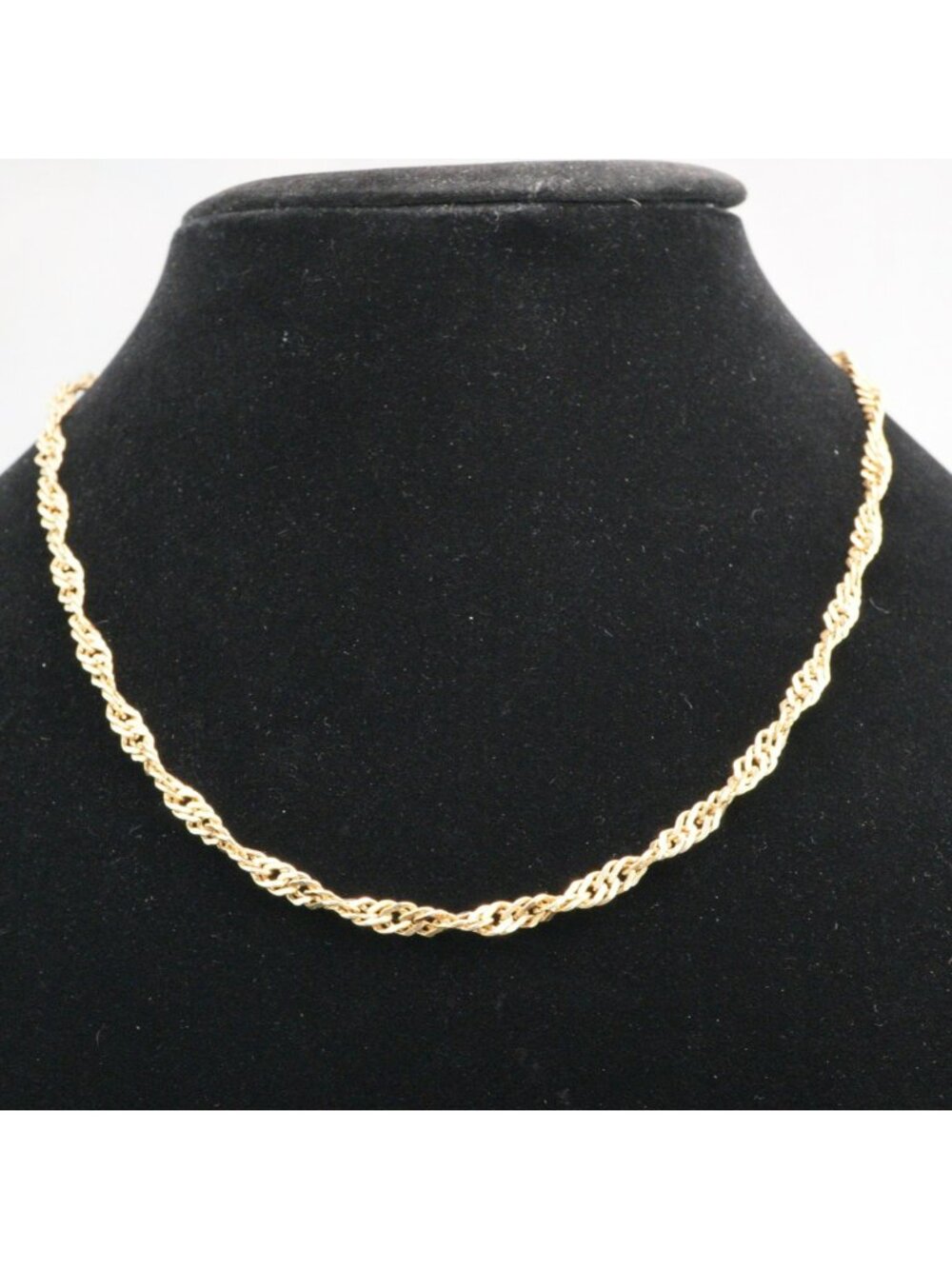 Vintage Gold Tone Twisted Rope Chain Necklace 18 Inch Classic